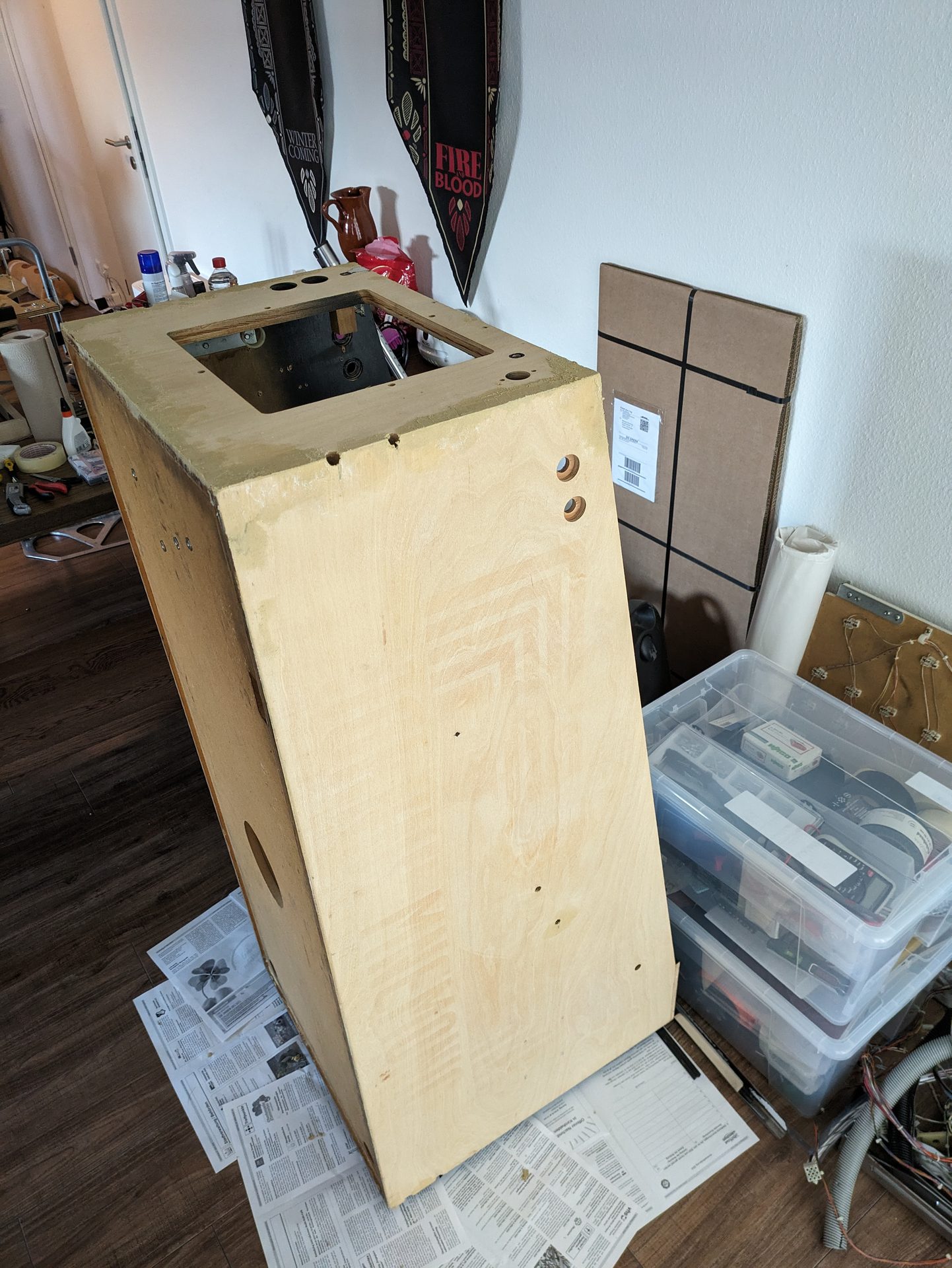 Cabinet without decals